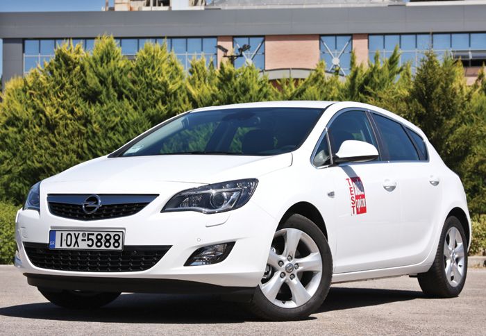 Πρώτη θέση των πωλήσεων για το Opel Astra στην κατηγορία των μικρομεσαίων.